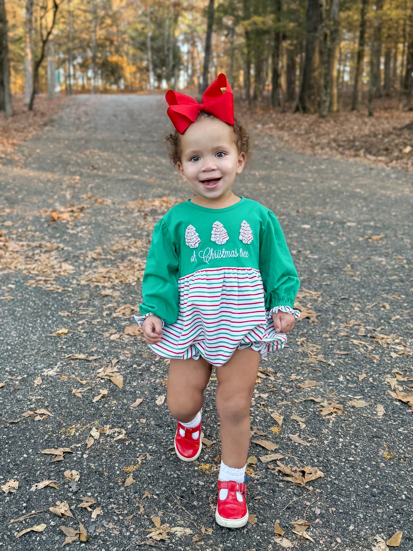 RTS - French Knot Tree Cakes Girl Bubble