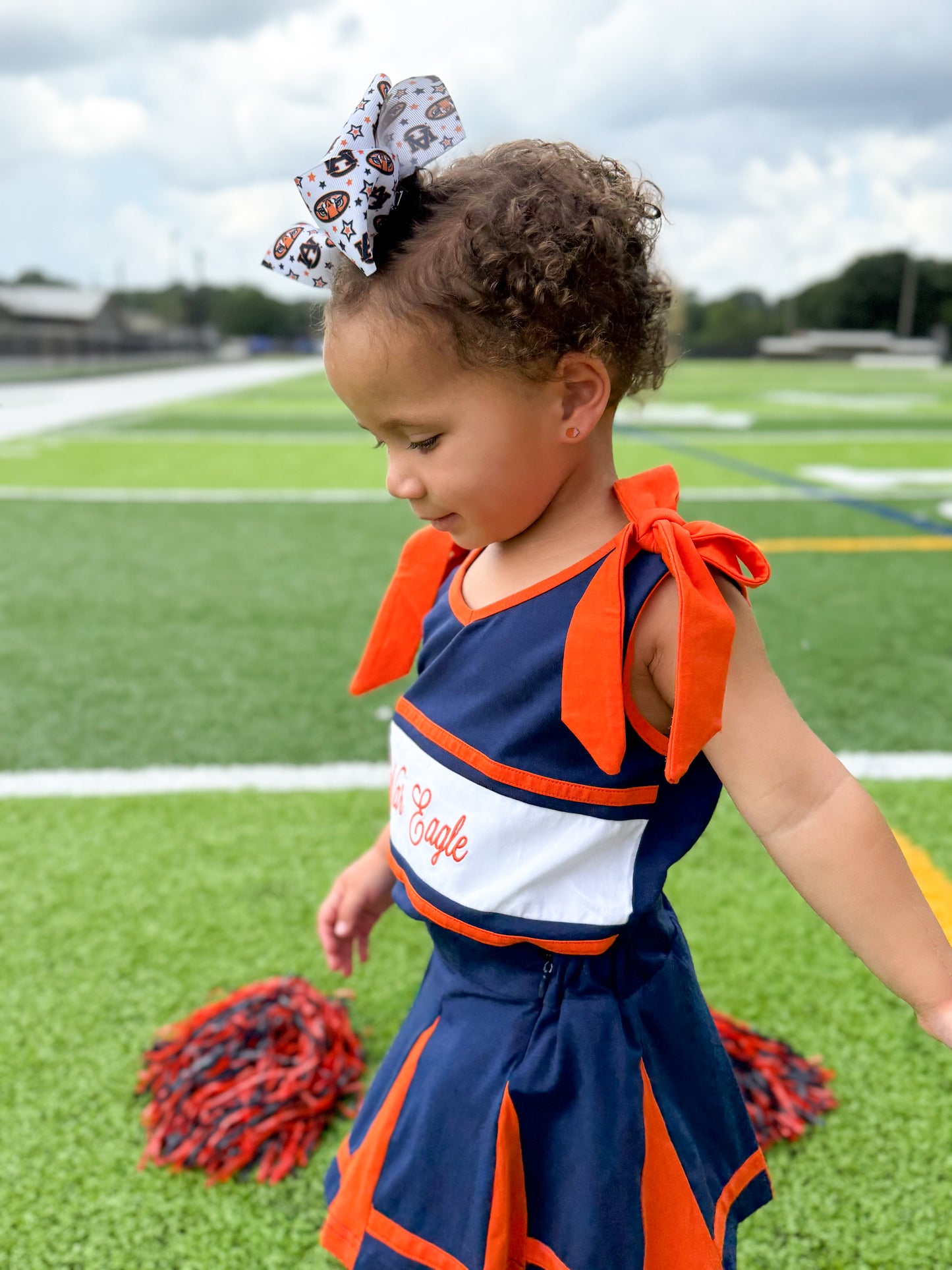 RTS - COLLEGIATE - Sideline Spirit Cheer Sets - Orange/Navy. Monogrammed - “AUBURN TIGERS”
