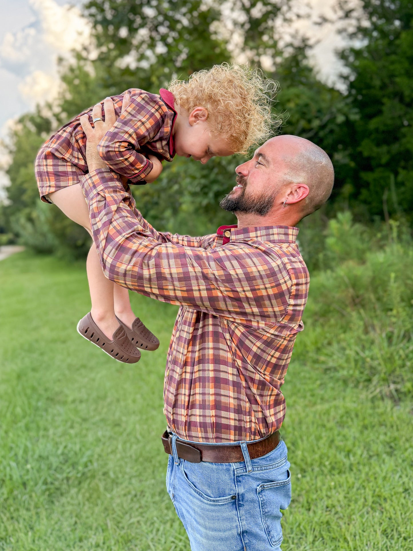 RTS - AUTUMN BASICS - Juliana’s Fall Floral Dad Button Down