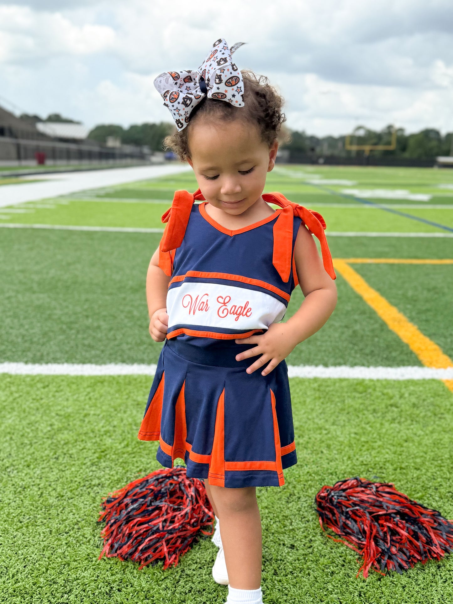 RTS - COLLEGIATE - Sideline Spirit Cheer Sets - Orange/Navy. Monogrammed - “AUBURN TIGERS”