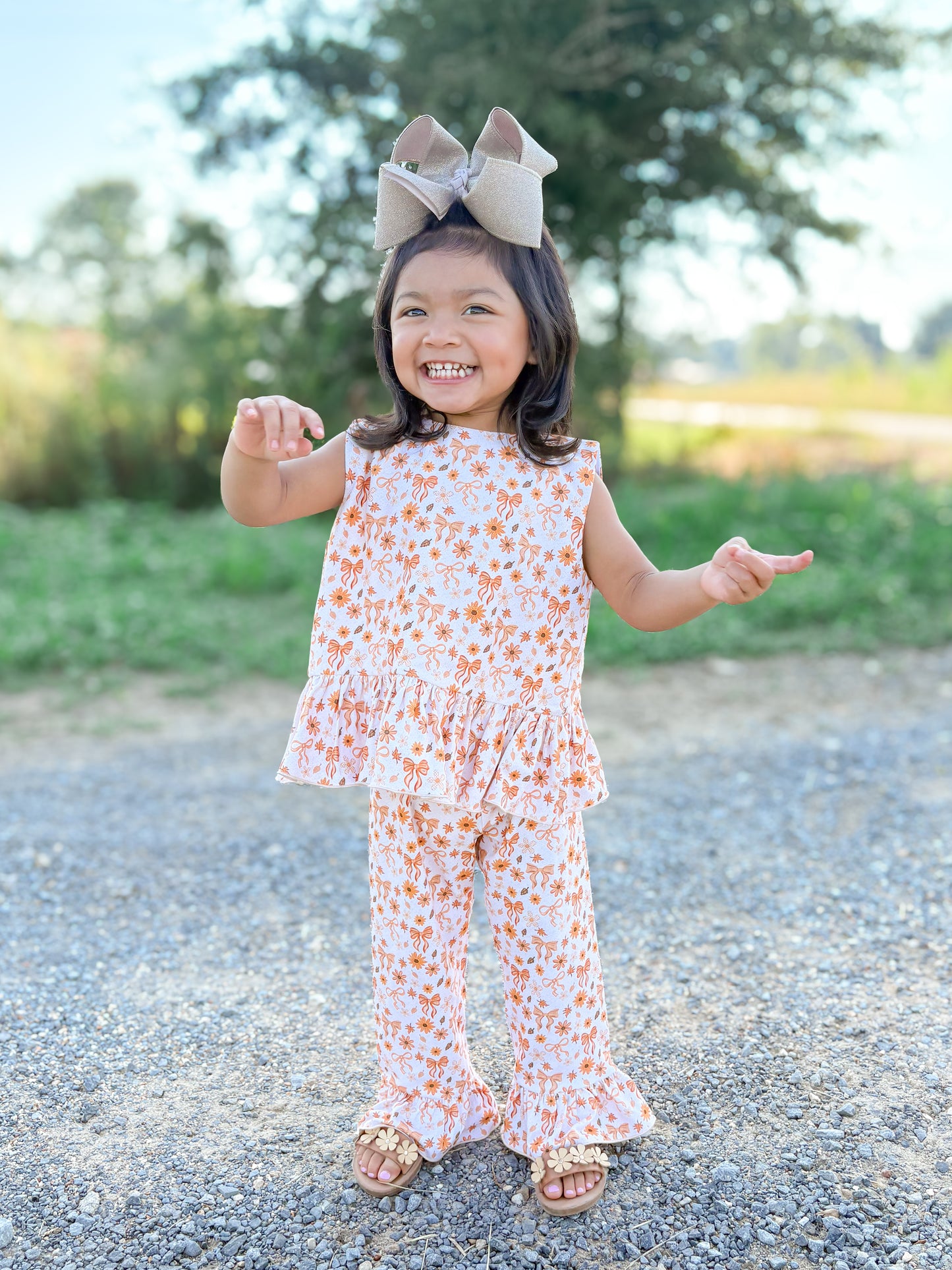 RTS - AUTUMN BASICS - Autumn Basics Girls Only - Golden Sunflower Girl Pant Set