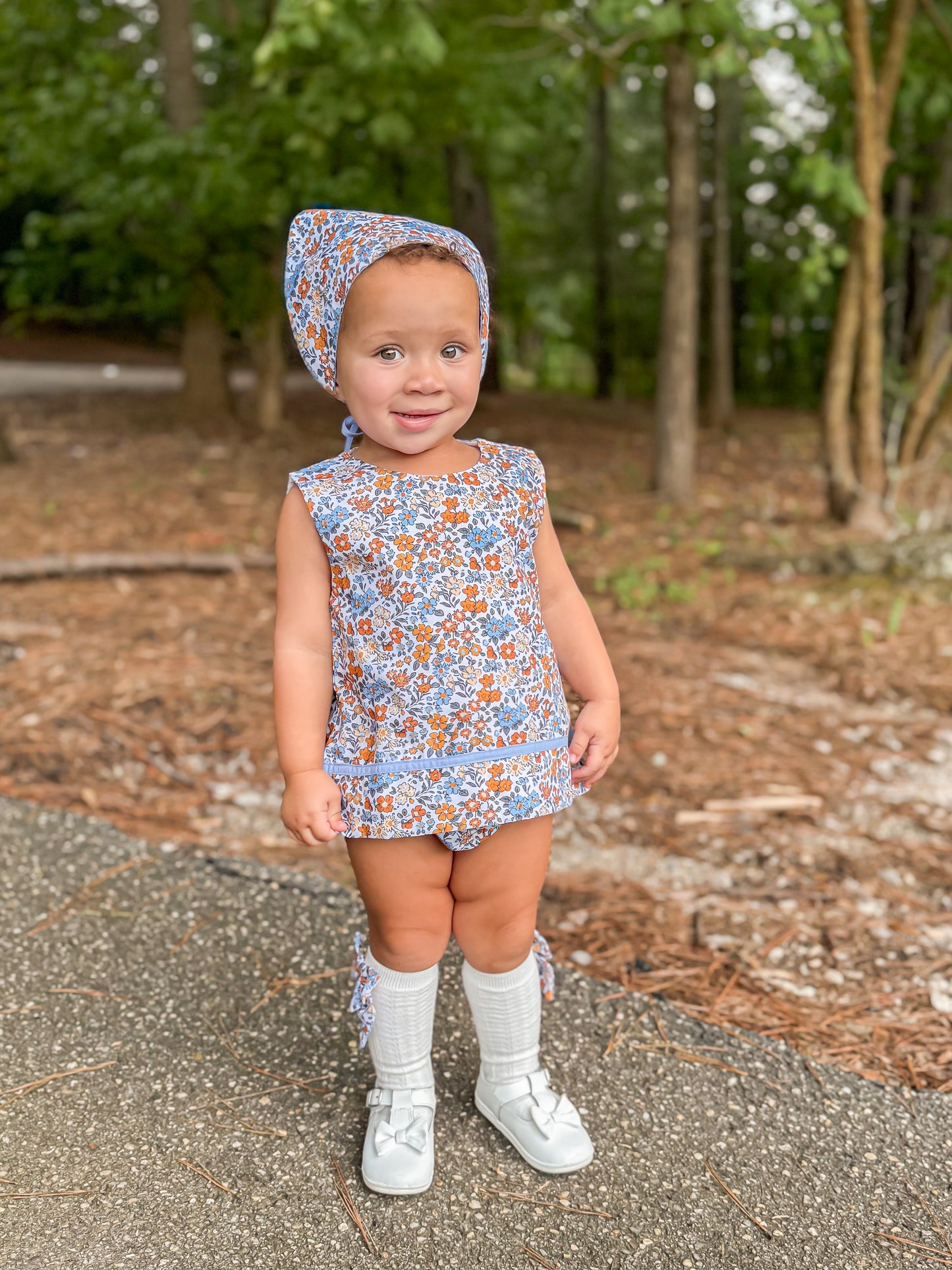 RTS - AUTUMN BASICS - Autumn Basics Girls Only - Vintage Poppies Head Scarf