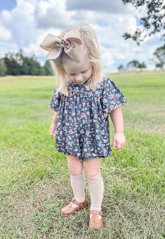 RTS - AUTUMN BASICS - Autumn Woodland Girl Bubble